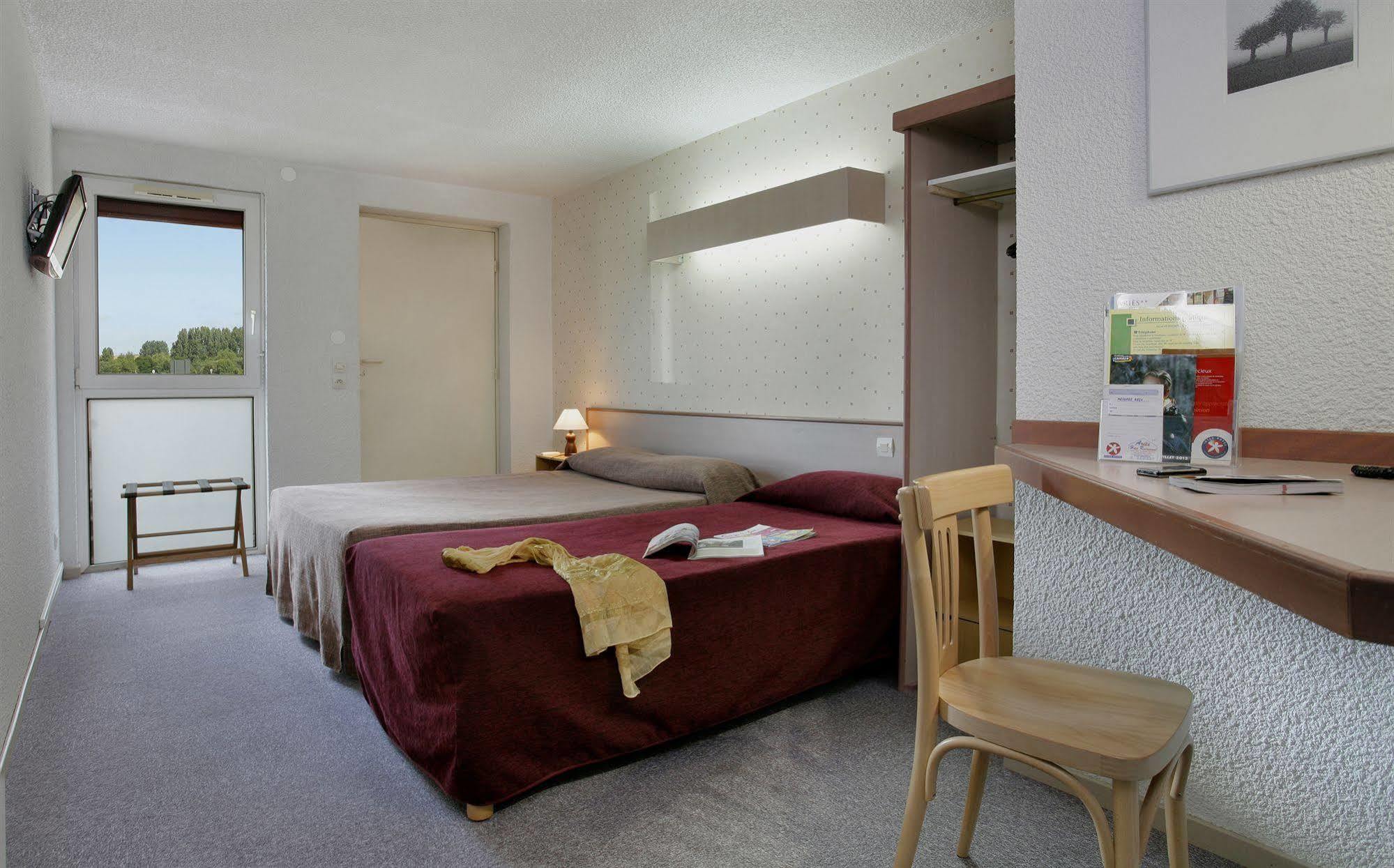Brit Hotel Argentan Dış mekan fotoğraf